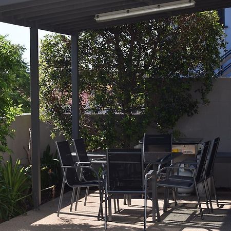 Gladstone Heights Executive Apartments Extérieur photo