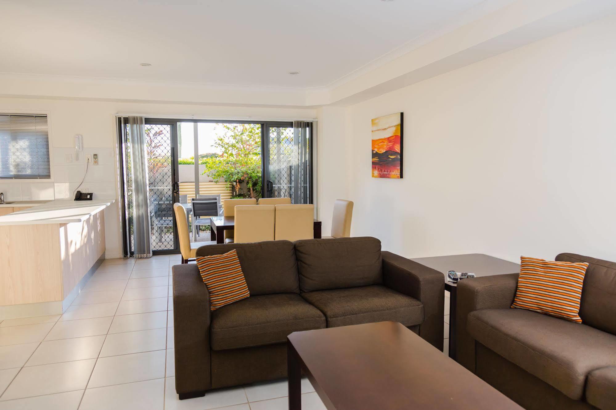 Gladstone Heights Executive Apartments Extérieur photo